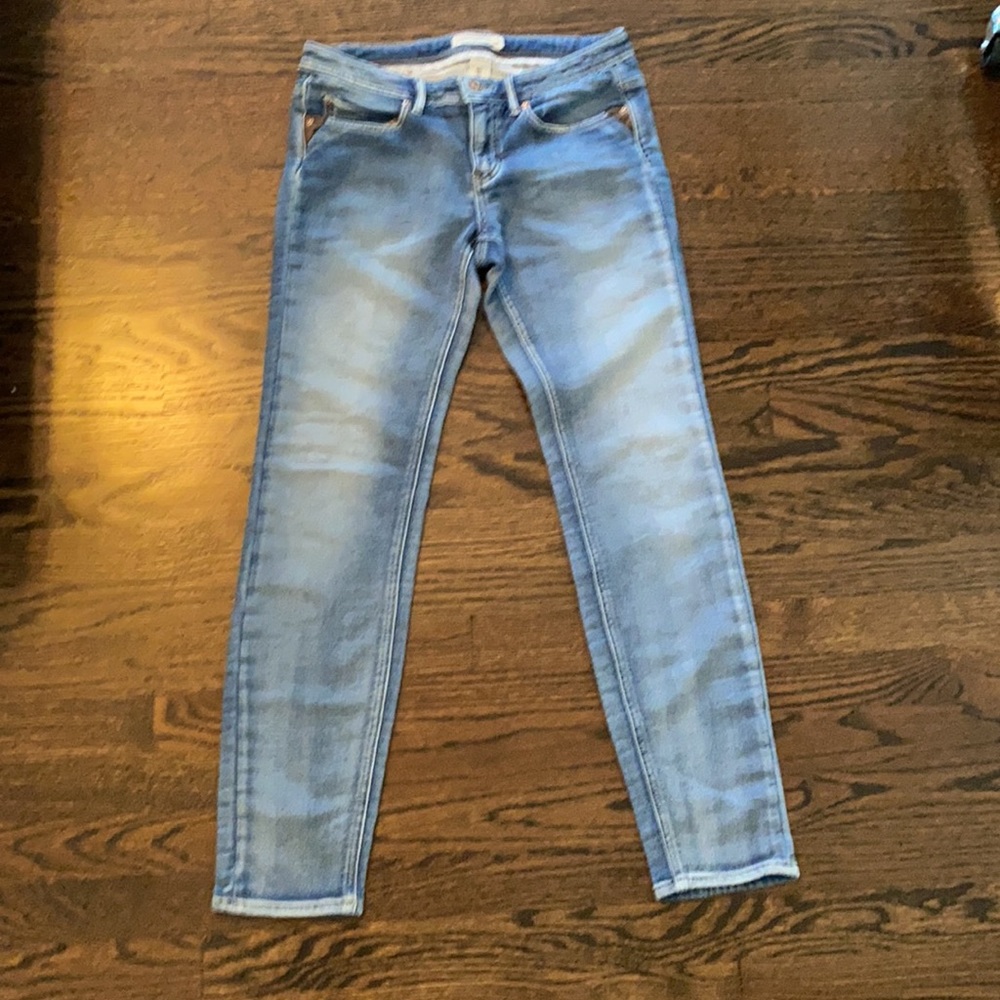 Beautiful Blue Mid Rise Denim Jeans